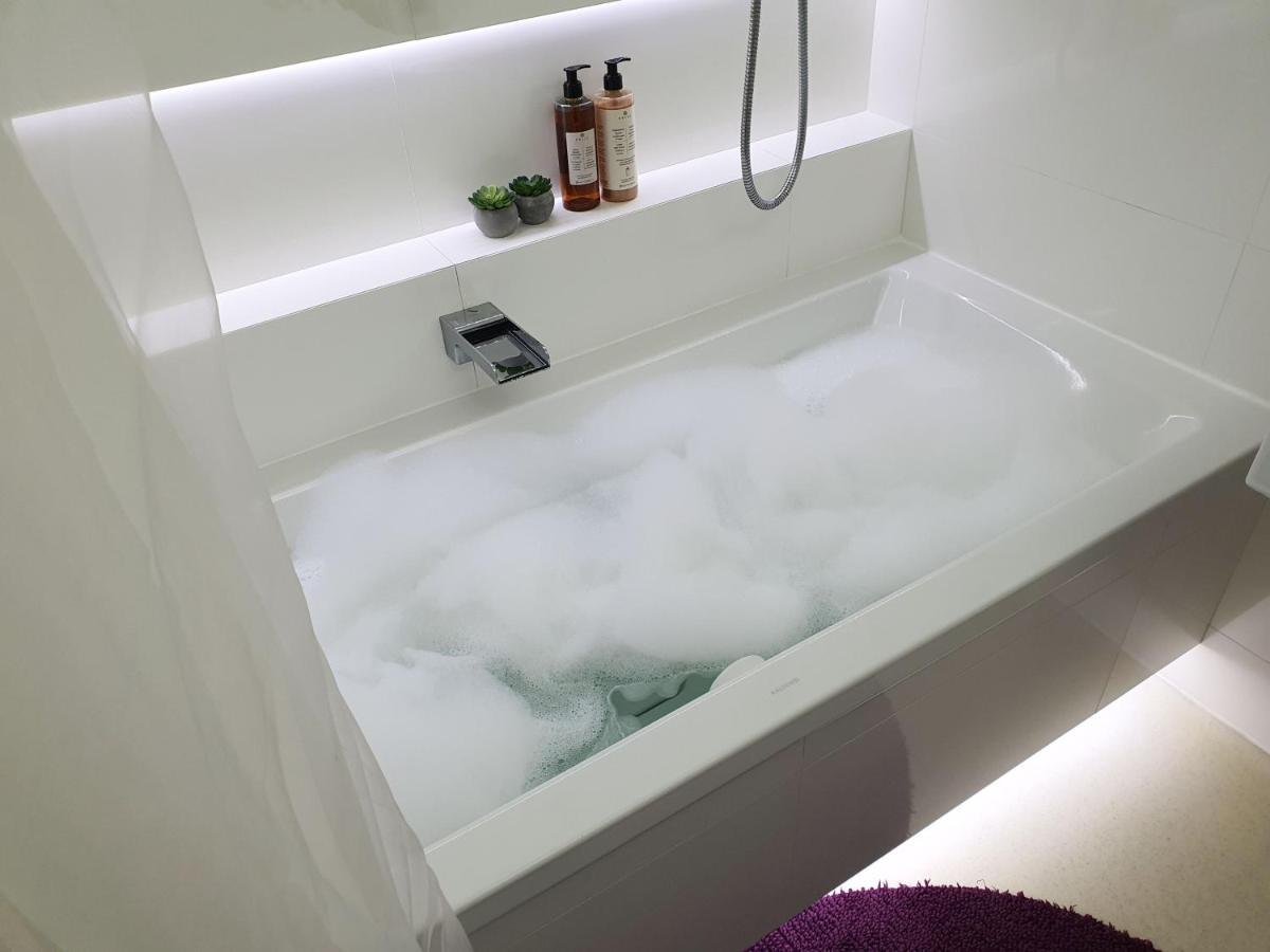 Whitebeeapartament Διαμέρισμα Βρότσλαβ Εξωτερικό φωτογραφία